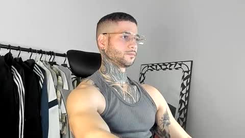 Snapshot of _jamesleandros chatting on November 26, 2025, 1:17 am jeison online show from November 26, 2025, 1:17 am