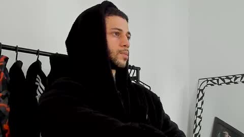 Snapshot of _jamesleandros chatting on December 3, 2025, 3:21 pm jeison online show from December 3, 2025, 3:21 pm