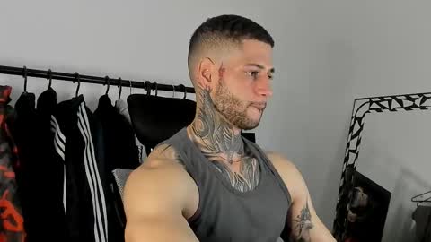 Snapshot of _jamesleandros chatting on December 18, 2025, 12:17 am jeison online show from December 18, 2025, 12:17 am