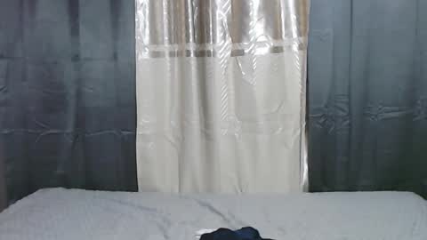 _jazzysweetheart_ online show from November 9, 2025, 3:54 pm