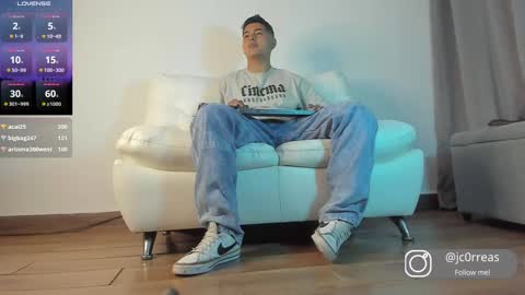 Snapshot of _juanes__ chatting on February 20, 2025, 3:23 am _juanes__ online show from February 20, 2025, 3:23 am