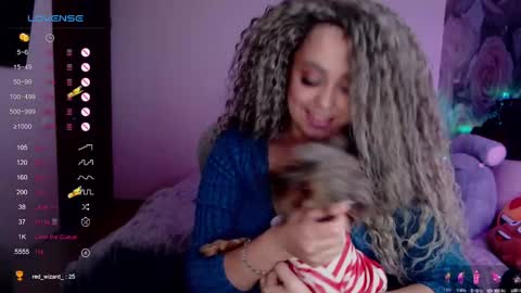 Snapshot of _just_a_queen_3 chatting on January 11, 2025, 6:12 pm _just_a_queen_3 online show from January 11, 2025, 6:12 pm