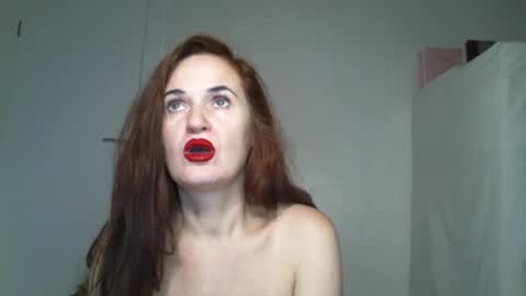 KAPELKA   online show from November 24, 2025, 8:19 pm