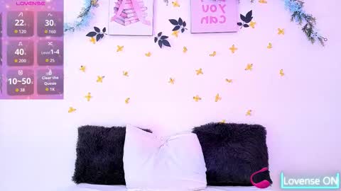 Snapshot of _karenestrada_ chatting on October 12, 2025, 6:34 am Karen online show from October 12, 2025, 6:34 am