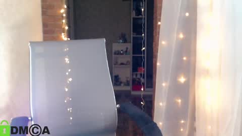 Snapshot of _karolina chatting on February 24, 2025, 6:47 pm karolina online show from February 24, 2025, 6:47 pm