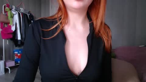 Snapshot of _katemiller_ chatting on December 26, 2024, 8:50 am katemiller online show from December 26, 2024, 8:50 am
