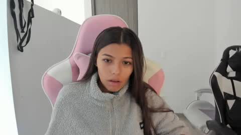 khloe sweet online show from October 28, 2025, 6:32 pm