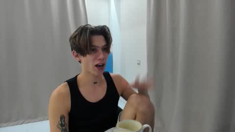 Snapshot of _kurt chatting on December 5, 2025, 6:15 pm Kurt online show from December 5, 2025, 6:15 pm