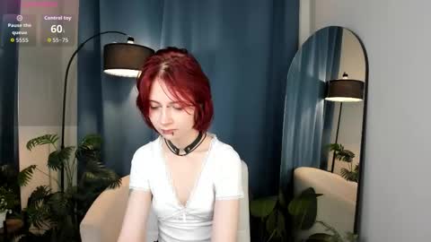 Snapshot of _l_o_r_r_y_ chatting on November 23, 2025, 1:55 pm _l_o_r_r_y_ online show from November 23, 2025, 1:55 pm