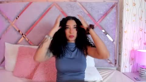 Lanna  online show from January 29, 2025, 11:30 am