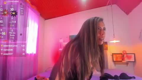 Snapshot of _lara1 chatting on November 17, 2025, 7:30 pm paulina online show from November 17, 2025, 7:30 pm