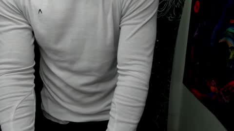 Snapshot of _layne chatting on December 19, 2024, 7:07 pm Layne online show from December 19, 2024, 7:07 pm