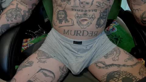 Snapshot of _layne chatting on February 21, 2025, 4:51 am Layne online show from February 21, 2025, 4:51 am