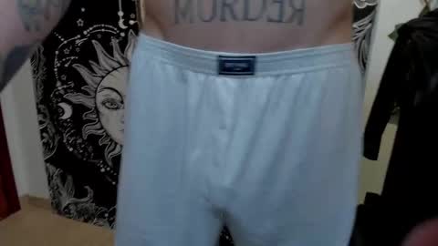 Snapshot of _layne chatting on February 27, 2025, 7:15 pm Layne online show from February 27, 2025, 7:15 pm