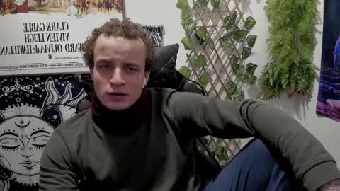 Snapshot of _layne chatting on March 3, 2025, 3:53 pm Layne online show from March 3, 2025, 3:53 pm