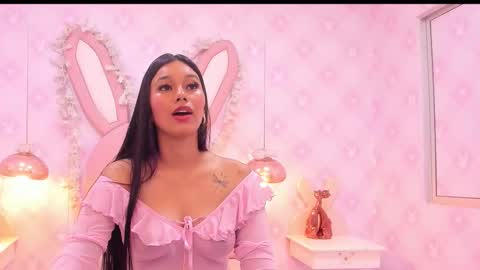  Lia Swan  online show from October 27, 2025, 4:05 am