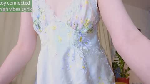 Snapshot of _lightmyfire chatting on March 5, 2025, 6:56 pm Salome   Lovense always on from 5 tk   My content and your custom requests  online show from March 5, 2025, 6:56 pm
