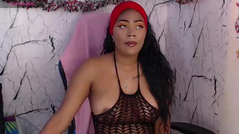 Snapshot of _lilithrose chatting on December 12, 2024, 8:21 pm Ask me online show from December 12, 2024, 8:21 pm