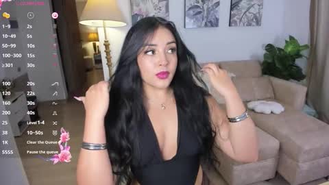 Lina. online show from December 17, 2025, 1:11 am