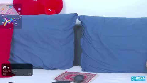 Snapshot of _lorik chatting on September 13, 2025, 5:18 am   online show from September 13, 2025, 5:18 am