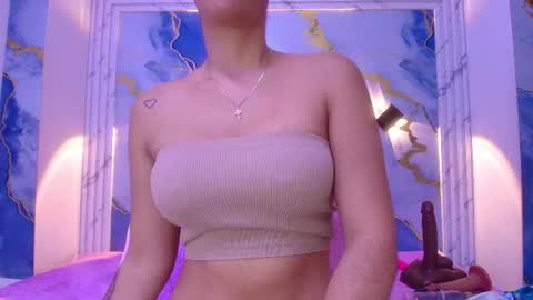 Snapshot of _lorrayne_ chatting on November 21, 2025, 12:04 pm Lorrayne online show from November 21, 2025, 12:04 pm