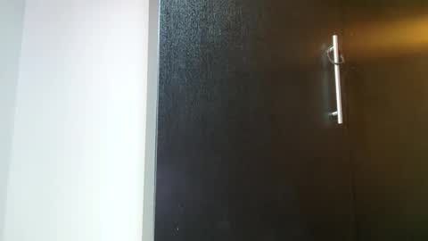 Snapshot of _lunaa__ chatting on January 25, 2025, 2:04 am _lunaa__ online show from January 25, 2025, 2:04 am