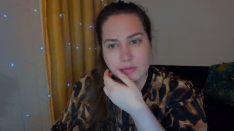 Snapshot of _madalexa_ chatting on December 24, 2024, 9:55 pm Alexa online show from December 24, 2024, 9:55 pm
