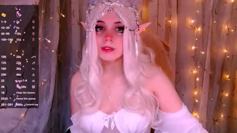 Snapshot of _marcelline_ chatting on September 20, 2025, 8:37 am Kira online show from September 20, 2025, 8:37 am
