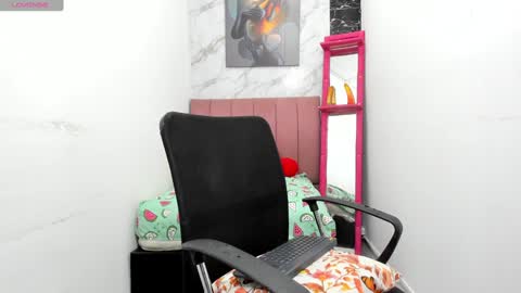 Snapshot of _marisol_ chatting on January 27, 2025, 4:22 pm Mikoto Alexia online show from January 27, 2025, 4:22 pm