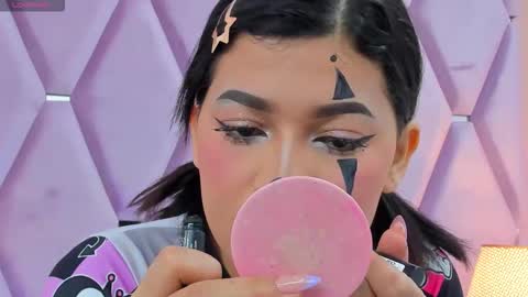 Nahayo  online show from October 31, 2025, 11:44 am