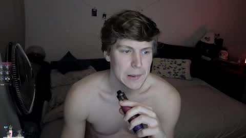  Medaed20  online show from December 3, 2025, 7:23 pm