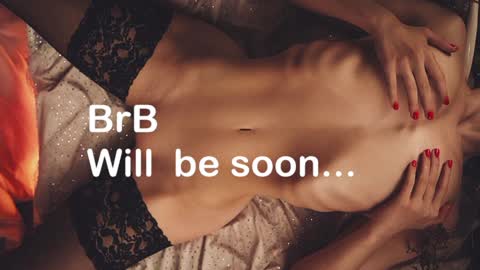 Snapshot of _meganmeow_ chatting on February 26, 2025, 1:21 am Saturday - start 2030-2130 GMT online show from February 26, 2025, 1:21 am