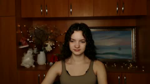 Snapshot of _megasta chatting on December 20, 2024, 11:10 am Susie online show from December 20, 2024, 11:10 am