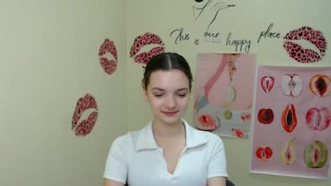 Snapshot of _megasta chatting on January 7, 2025, 7:31 am Susie online show from January 7, 2025, 7:31 am