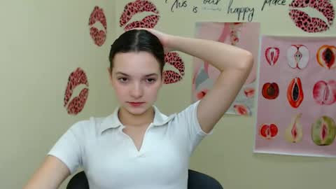 Snapshot of _megasta chatting on January 21, 2025, 7:04 am Susie online show from January 21, 2025, 7:04 am