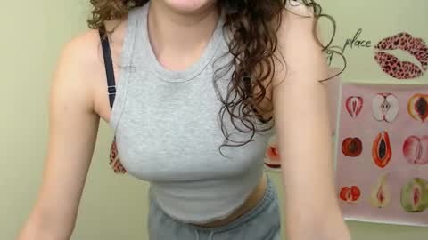 Snapshot of _megasta chatting on February 1, 2025, 10:26 am Susie online show from February 1, 2025, 10:26 am