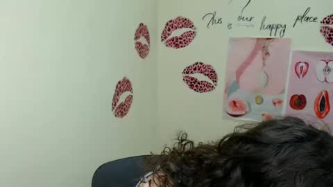 Snapshot of _megasta chatting on February 4, 2025, 4:29 pm Susie online show from February 4, 2025, 4:29 pm