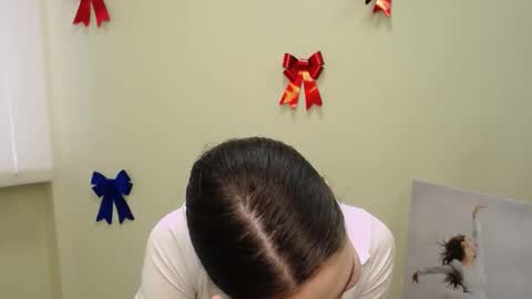 Snapshot of _megasta chatting on February 5, 2025, 7:18 am Susie online show from February 5, 2025, 7:18 am