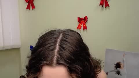 Snapshot of _megasta chatting on February 12, 2025, 7:34 am Susie online show from February 12, 2025, 7:34 am