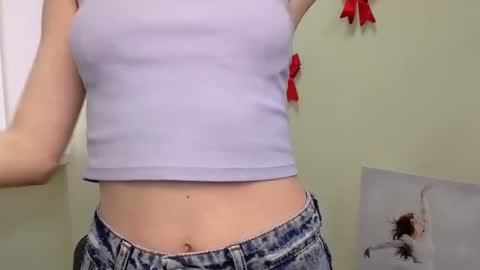 Snapshot of _megasta chatting on February 12, 2025, 10:35 am Susie online show from February 12, 2025, 10:35 am