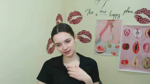 Snapshot of _megasta chatting on February 13, 2025, 7:45 am Susie online show from February 13, 2025, 7:45 am