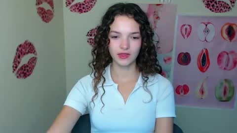 Snapshot of _megasta chatting on September 18, 2025, 6:48 am Susie online show from September 18, 2025, 6:48 am