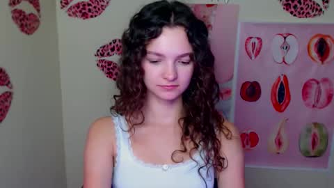 Snapshot of _megasta chatting on October 1, 2025, 12:33 pm Susie online show from October 1, 2025, 12:33 pm