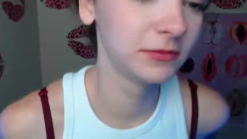 Snapshot of _megasta chatting on October 3, 2025, 6:43 am Susie online show from October 3, 2025, 6:43 am