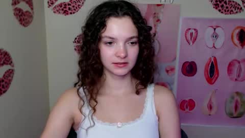 Snapshot of _megasta chatting on October 19, 2025, 6:52 pm Susie online show from October 19, 2025, 6:52 pm