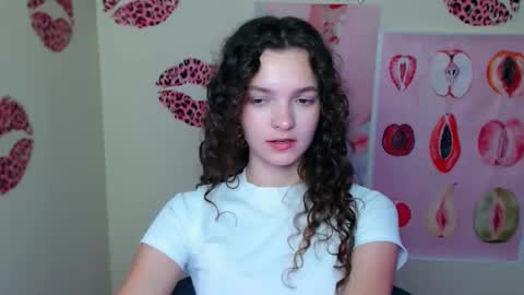 Snapshot of _megasta chatting on October 25, 2025, 12:56 pm Susie online show from October 25, 2025, 12:56 pm