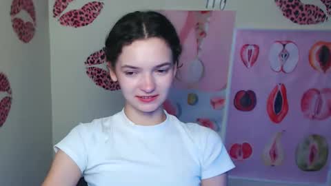 Snapshot of _megasta chatting on November 23, 2025, 1:11 pm Susie online show from November 23, 2025, 1:11 pm