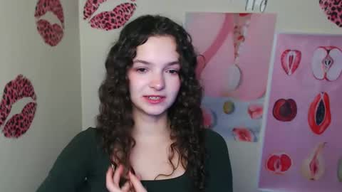 Snapshot of _megasta chatting on December 3, 2025, 7:38 am Susie online show from December 3, 2025, 7:38 am