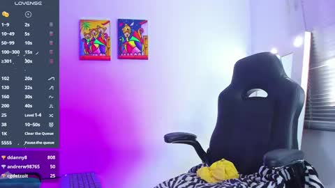 Juli online show from January 28, 2025, 1:59 pm