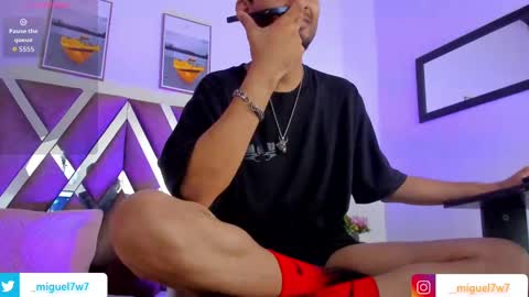 Snapshot of _miguel7w7 chatting on October 30, 2025, 6:30 pm miguel tomorrow from 200 pm Colombia to 1000 pm online show from October 30, 2025, 6:30 pm